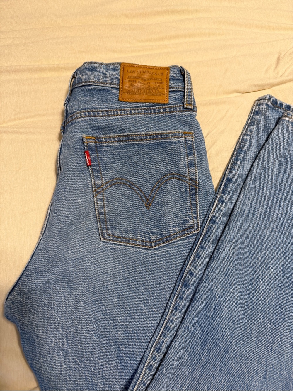 Levi's wedgie Light Denim Jeans with Red Tab